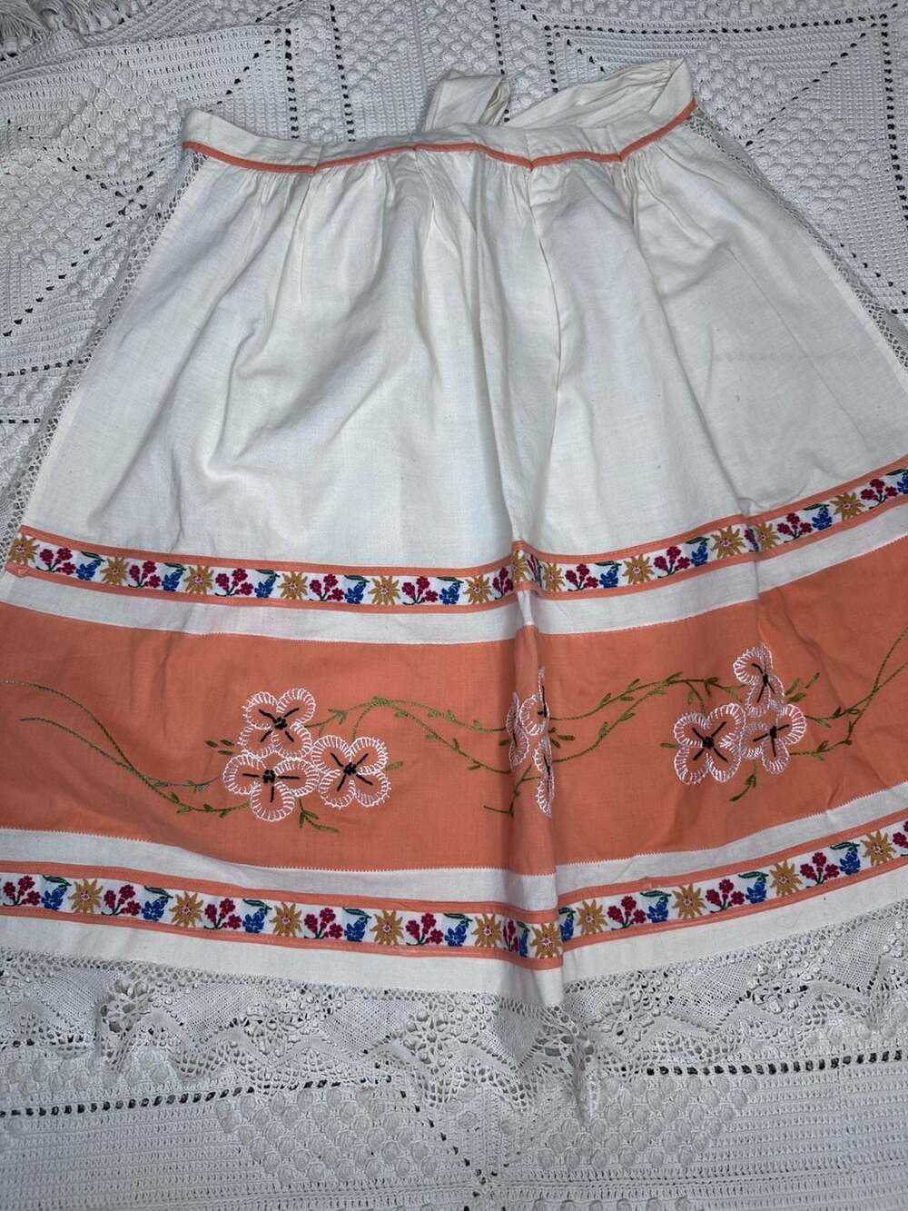 Vintage Floral Embroidered Cotton Apron Skirt with Lace Trim